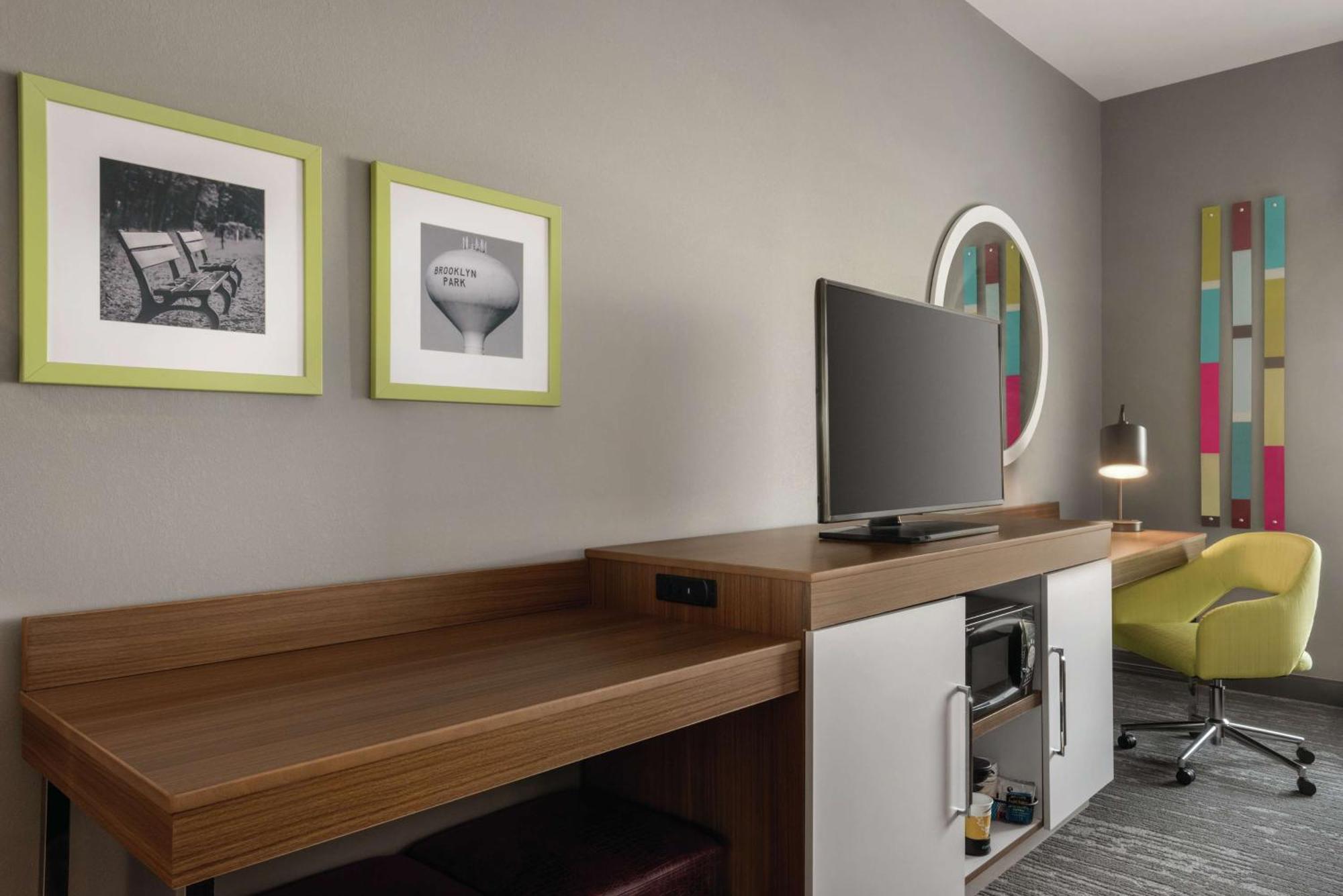 Hampton Inn Brooklyn Park Eksteriør bilde