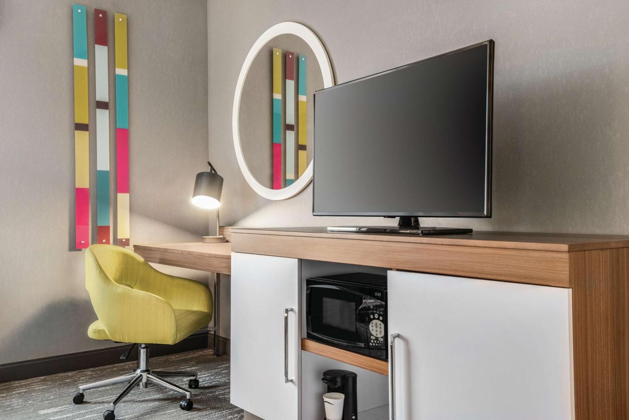Hampton Inn Brooklyn Park Eksteriør bilde